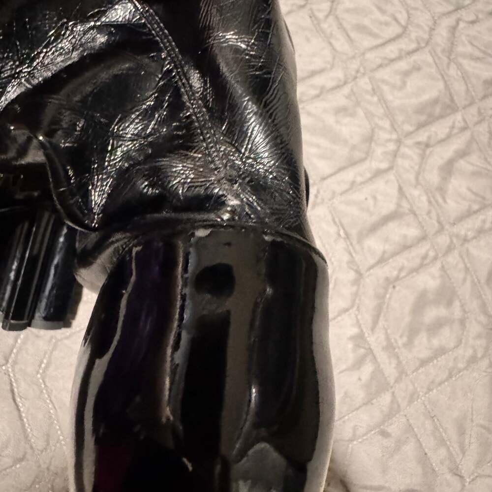 Louis Vuitton Silhouette Ankle Boots In Black Patent Leather - Picture 5 of 7